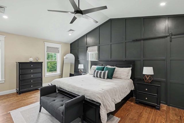 19 Katherine St, Acushnet, MA 02743
