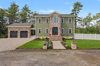 19 Katherine St, Acushnet, MA 02743