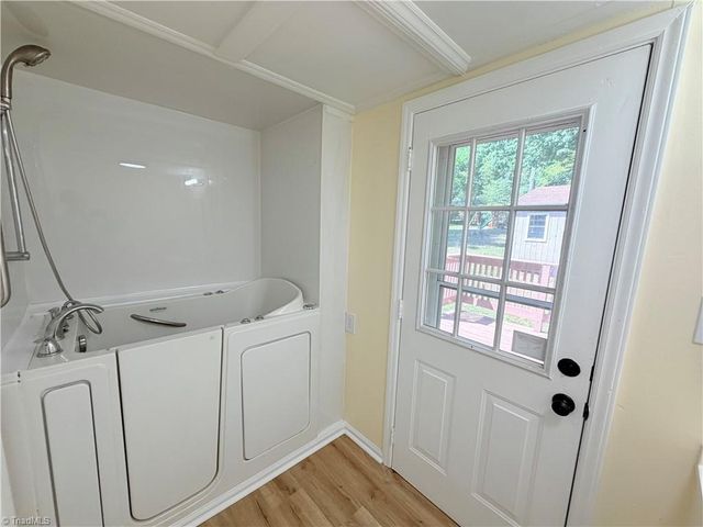 2607 Antoine Drive, Greensboro, NC 27407