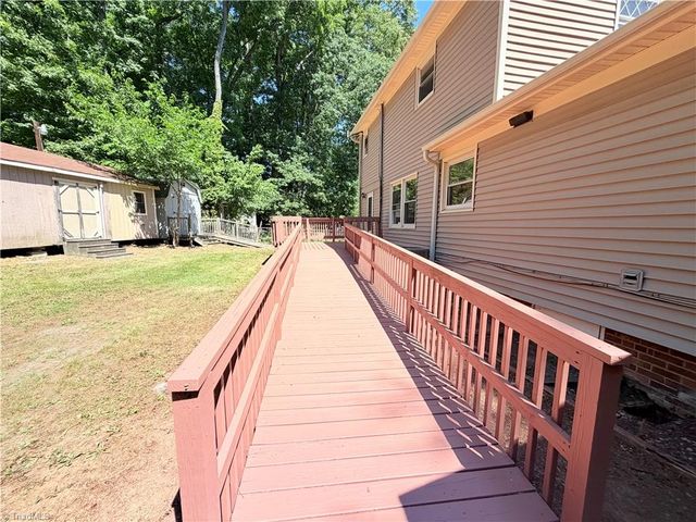2607 Antoine Drive, Greensboro, NC 27407