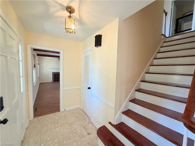 2607 Antoine Drive, Greensboro, NC 27407