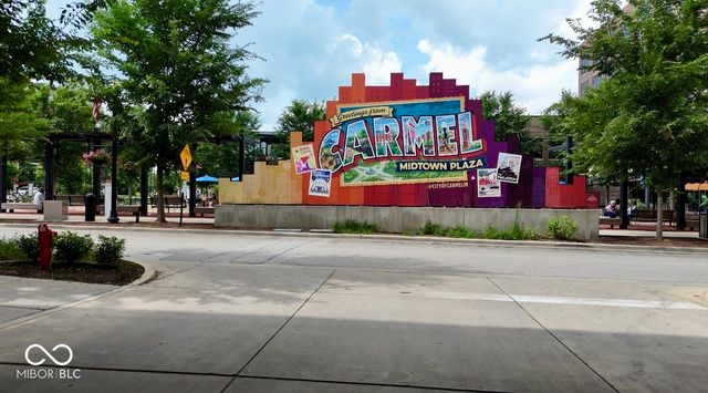 925 Veterans Way 101, Carmel, IN 46032