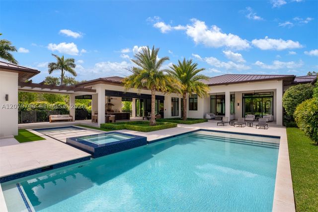 10860 SW 67th Ct, Pinecrest, FL 33156