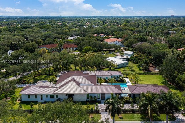 10860 SW 67th Ct, Pinecrest, FL 33156