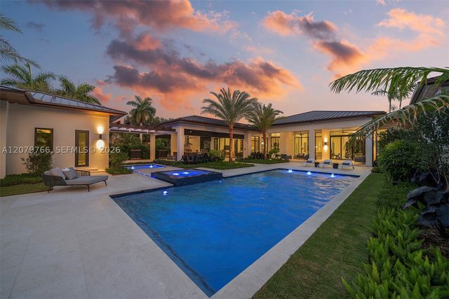 10860 SW 67th Ct, Pinecrest, FL 33156