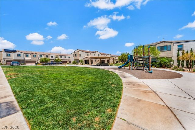3545 Golden Chariot Ave, Las Vegas, NV 89106
