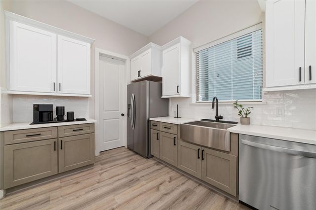 3705 Creekmont Green Lane, Houston, TX 77091