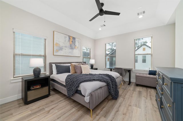 3705 Creekmont Green Lane, Houston, TX 77091