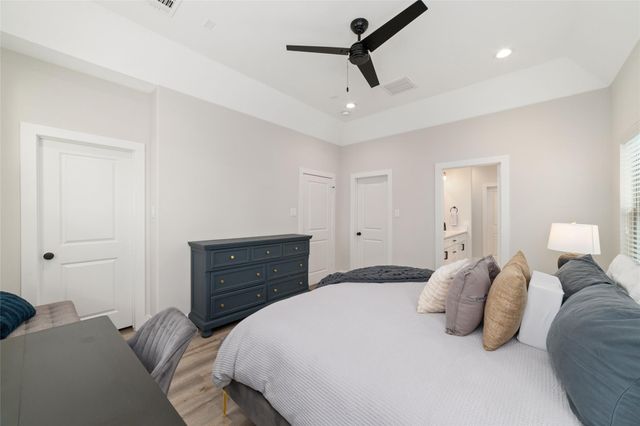 3705 Creekmont Green Lane, Houston, TX 77091