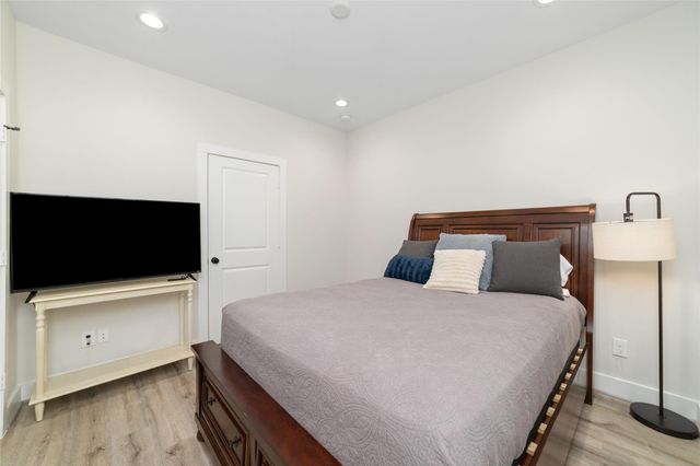 3705 Creekmont Green Lane, Houston, TX 77091