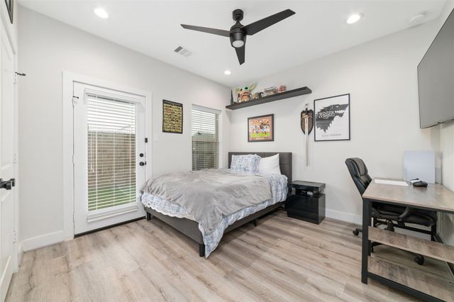 3705 Creekmont Green Lane, Houston, TX 77091