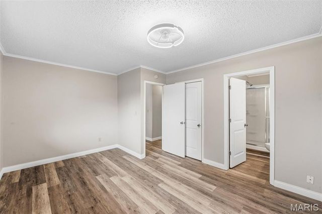 130 Carmel Woods Drive, Ellisville, MO 63021