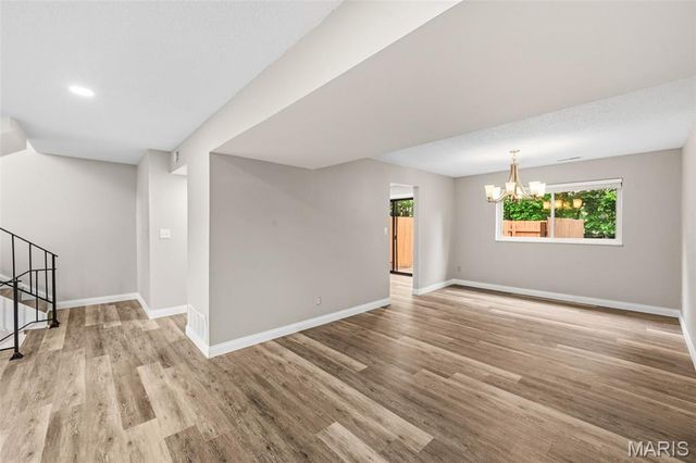 130 Carmel Woods Drive, Ellisville, MO 63021