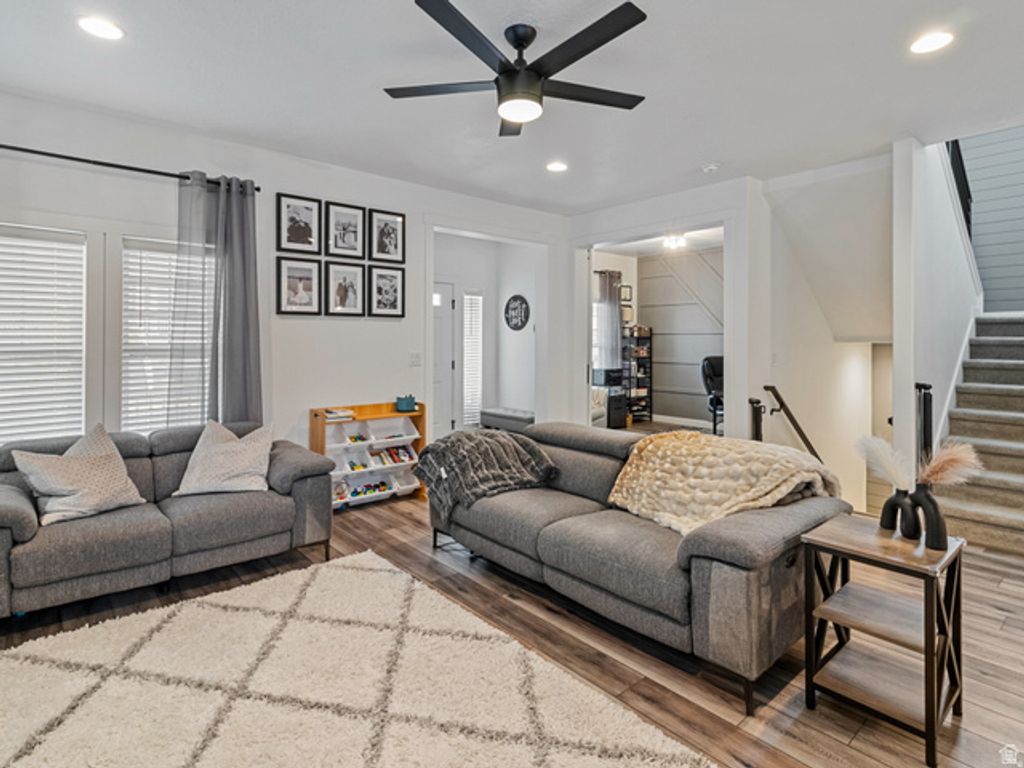 6453 W MOON VALLEY DR, South Jordan, UT 84009 — photo 5