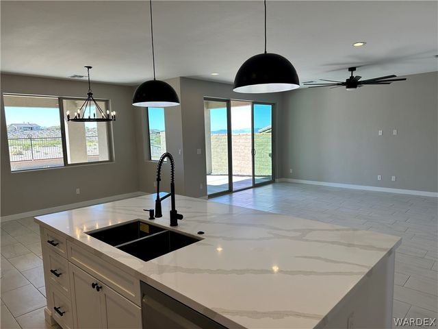 3238 Sidewheel Drive, Bullhead City, AZ 86429