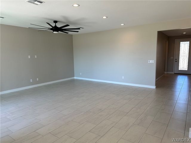 3238 Sidewheel Drive, Bullhead City, AZ 86429