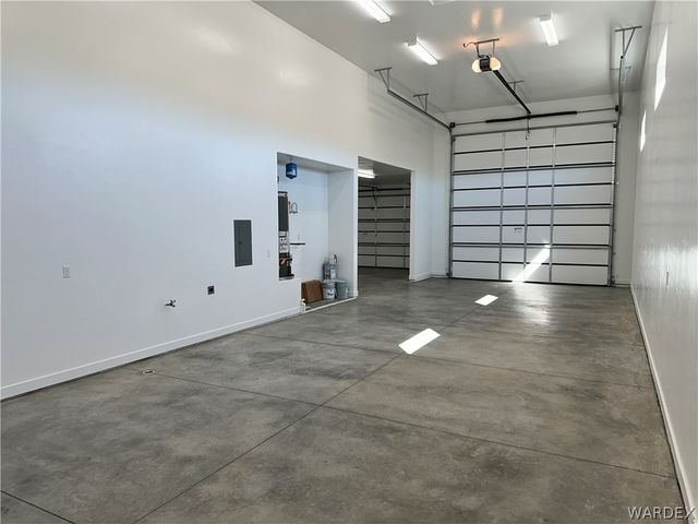 3238 Sidewheel Drive, Bullhead City, AZ 86429