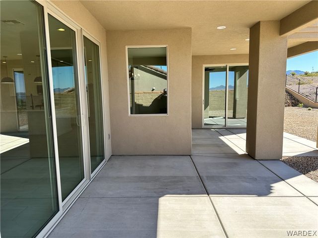 3238 Sidewheel Drive, Bullhead City, AZ 86429