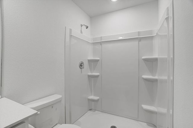 390 Lucia Way, Cleveland, TX 77327