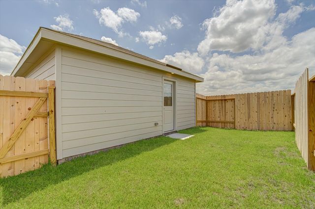 390 Lucia Way, Cleveland, TX 77327