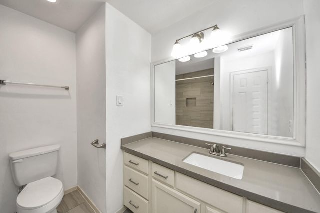 3738 Lehall Street A, Houston, TX 77021