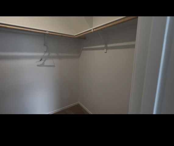 152 Zircon LN, Maxwell, TX 78656