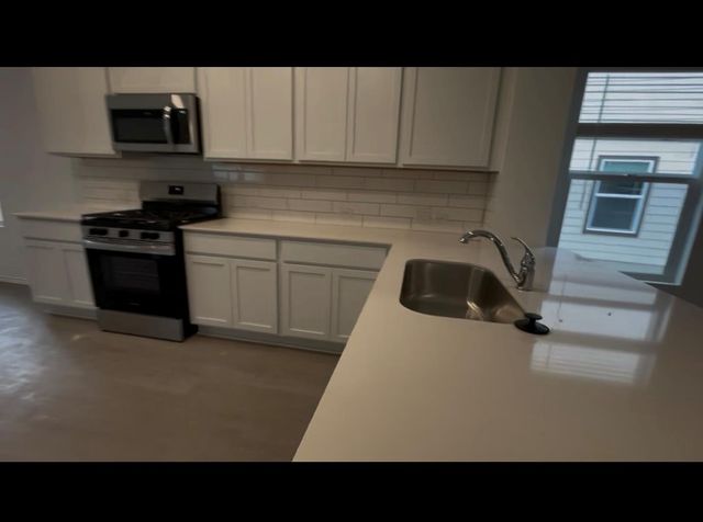 152 Zircon LN, Maxwell, TX 78656