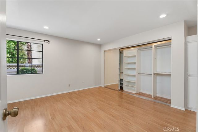 4682 Warner C-113, Huntington Beach, CA 92649