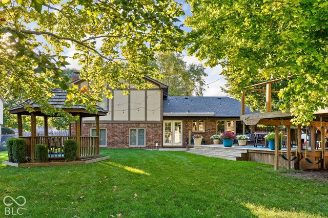 1015 Arroyo Road, Greenwood, IN 46143