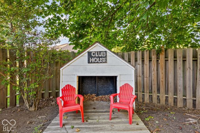1015 Arroyo Road, Greenwood, IN 46143