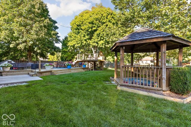 1015 Arroyo Road, Greenwood, IN 46143