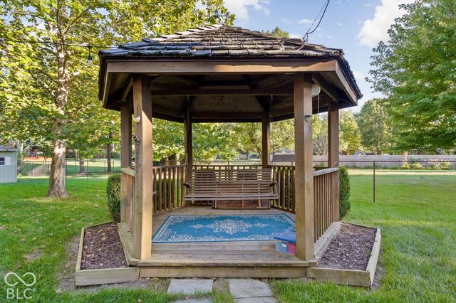 1015 Arroyo Road, Greenwood, IN 46143