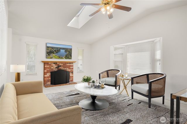 26711 218th Avenue SE, Maple Valley, WA 98038