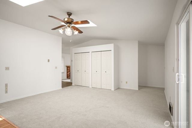 26711 218th Avenue SE, Maple Valley, WA 98038