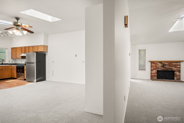 26711 218th Avenue SE, Maple Valley, WA 98038