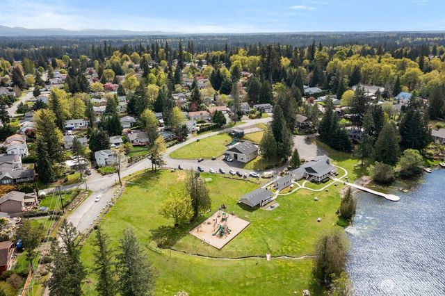 26711 218th Avenue SE, Maple Valley, WA 98038