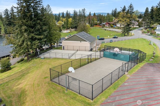 26711 218th Avenue SE, Maple Valley, WA 98038