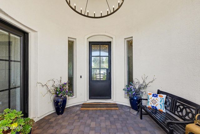 2776 E TAURUS Place, Chandler, AZ 85249
