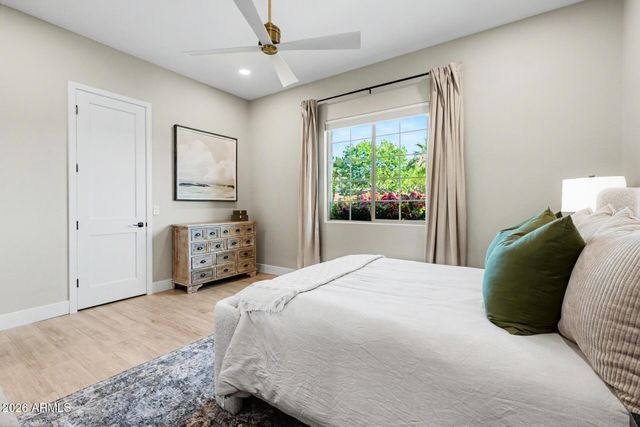 2776 E TAURUS Place, Chandler, AZ 85249