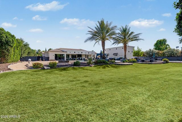 2776 E TAURUS Place, Chandler, AZ 85249