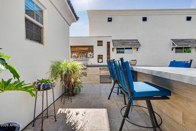 2776 E TAURUS Place, Chandler, AZ 85249