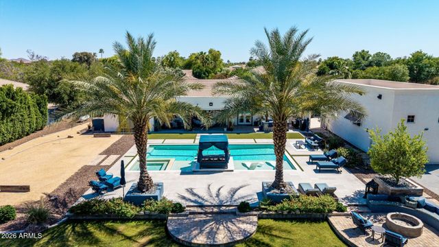 2776 E TAURUS Place, Chandler, AZ 85249