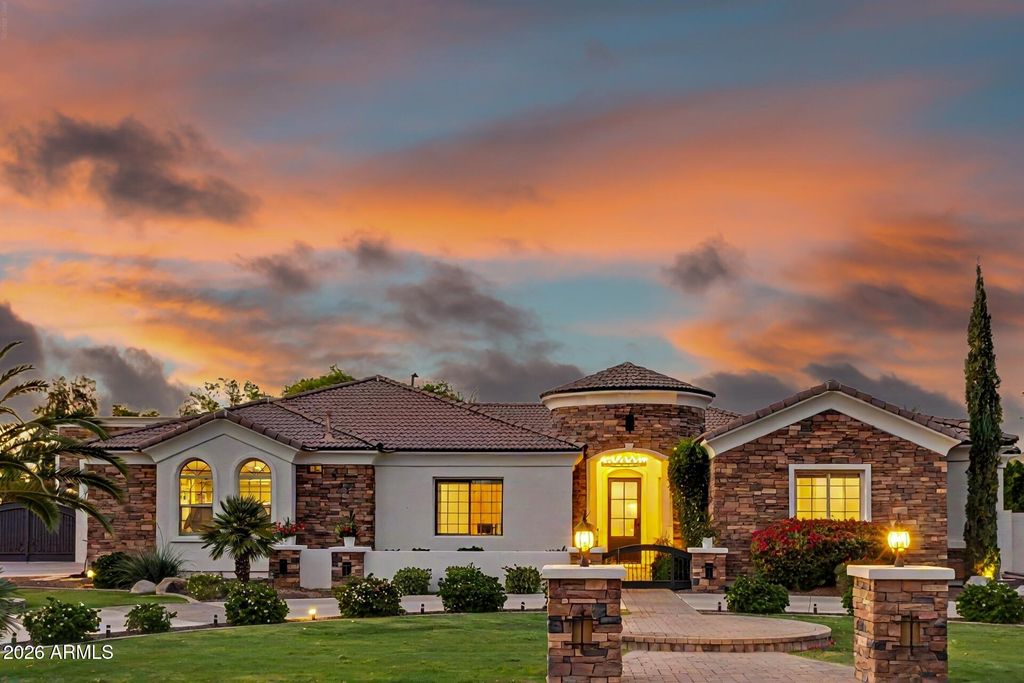 2776 E TAURUS Place, Chandler, AZ 85249 — photo 5