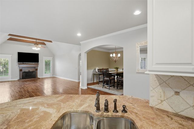 9326 S 75th East Avenue, Tulsa, OK 74133