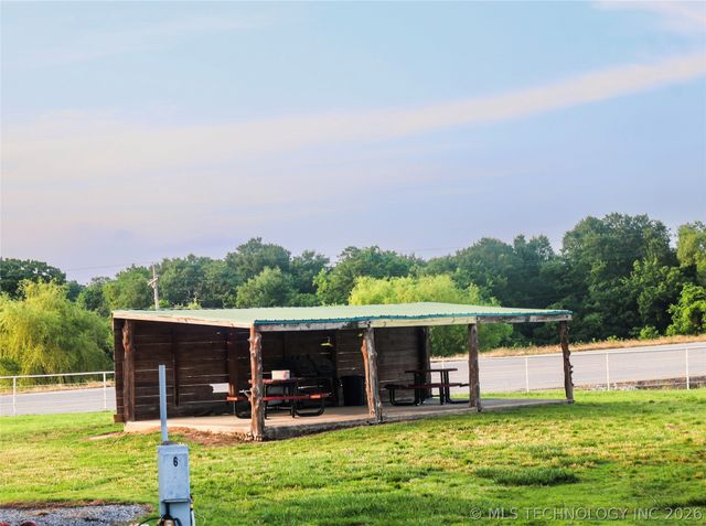 7608 E Highway 270, Haileyville, OK 74501