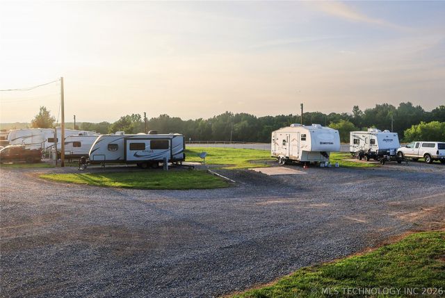 7608 E Highway 270, Haileyville, OK 74501