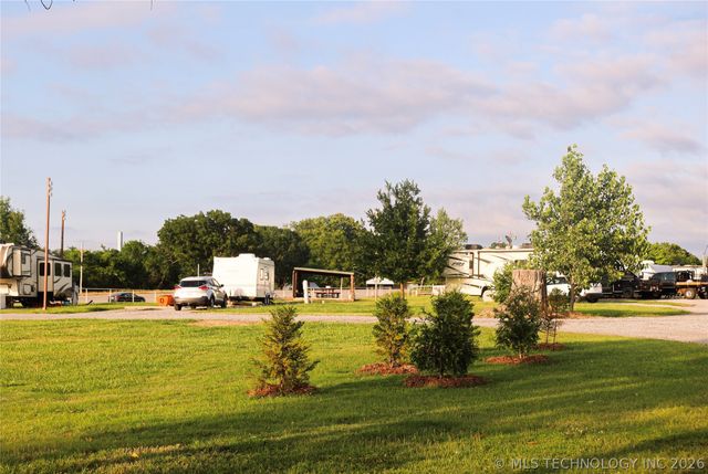 7608 E Highway 270, Haileyville, OK 74501
