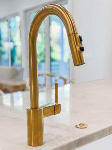 6 29th Avenue, Isle Of Palms, SC 29451