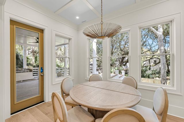 6 29th Avenue, Isle Of Palms, SC 29451