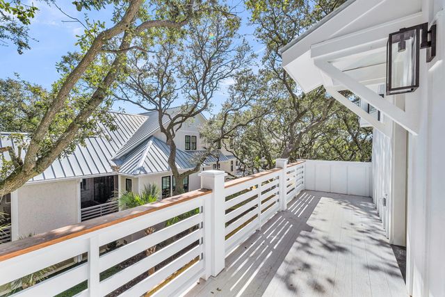 6 29th Avenue, Isle Of Palms, SC 29451